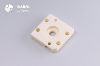 氧化鋁陶瓷加工廠家提醒 氧化鋁陶瓷加工廠家提醒
